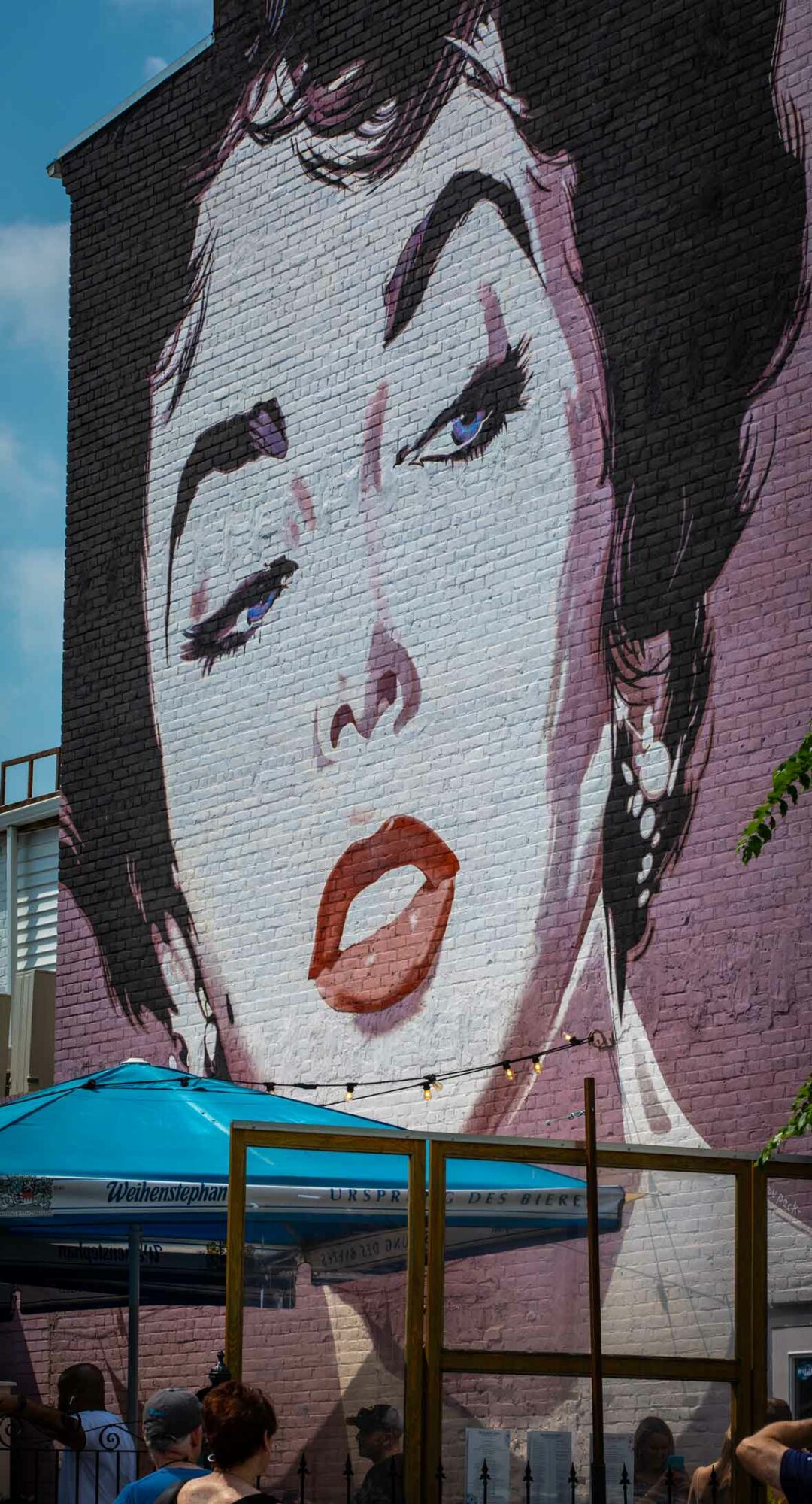 Mural of Elizabeth Taylor