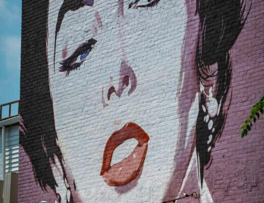 Mural of Elizabeth Taylor